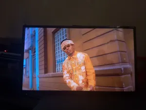 Synix Digital TV 32 Inch Inbuilt Decorder