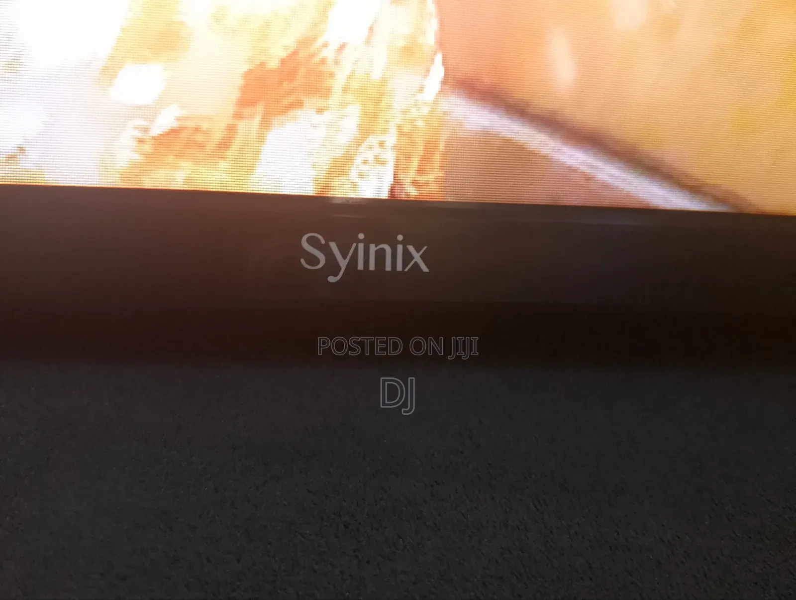 Synix Digital TV 32 Inch Inbuilt Decorder