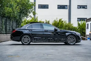 Mercedes-Benz C200 2019 Black