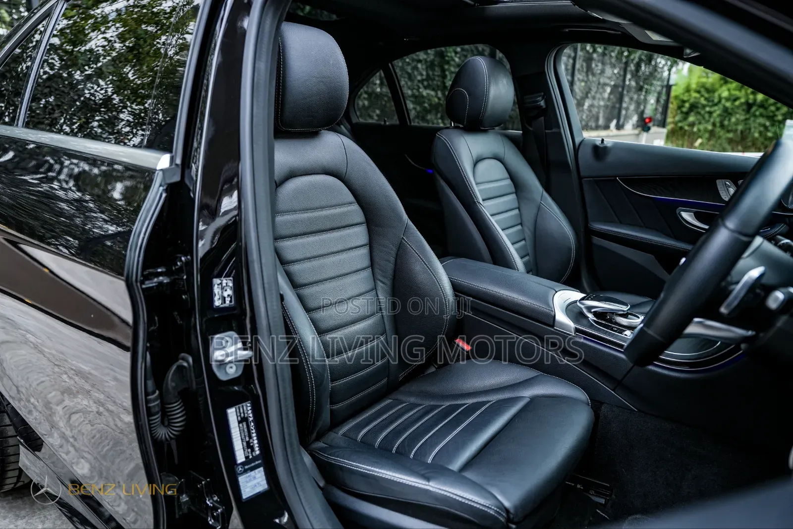 Mercedes-Benz C200 2019 Black