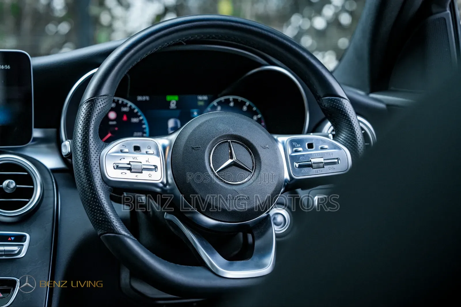 Mercedes-Benz C200 2019 Black