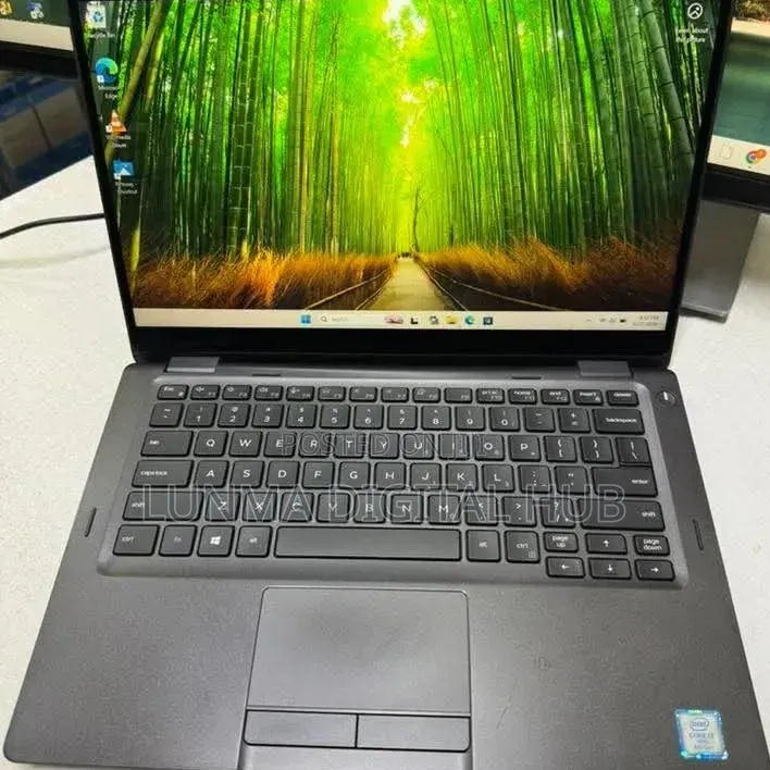 Laptop Dell Latitude 5400 8GB Intel Core i7 SSD 256GB