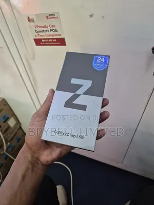 New Samsung Galaxy Z Flip3 5G 256 GB Purple