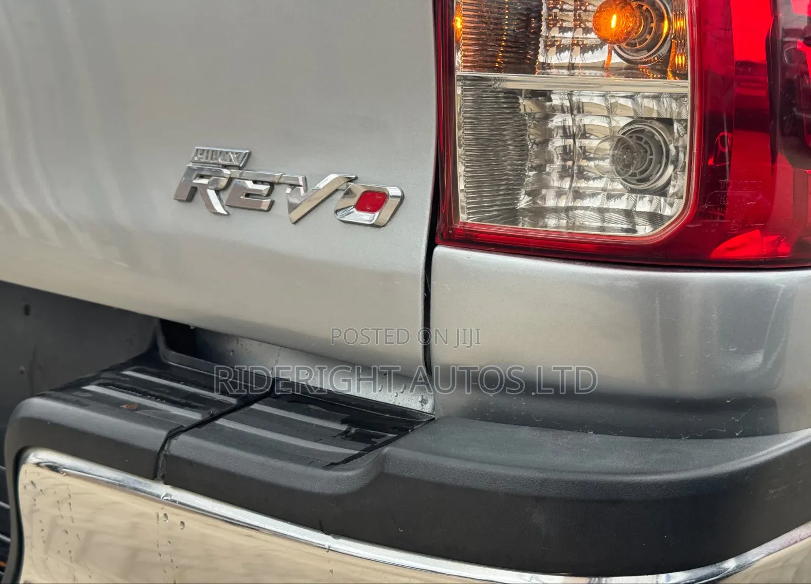 Toyota Hilux 2018 Silver