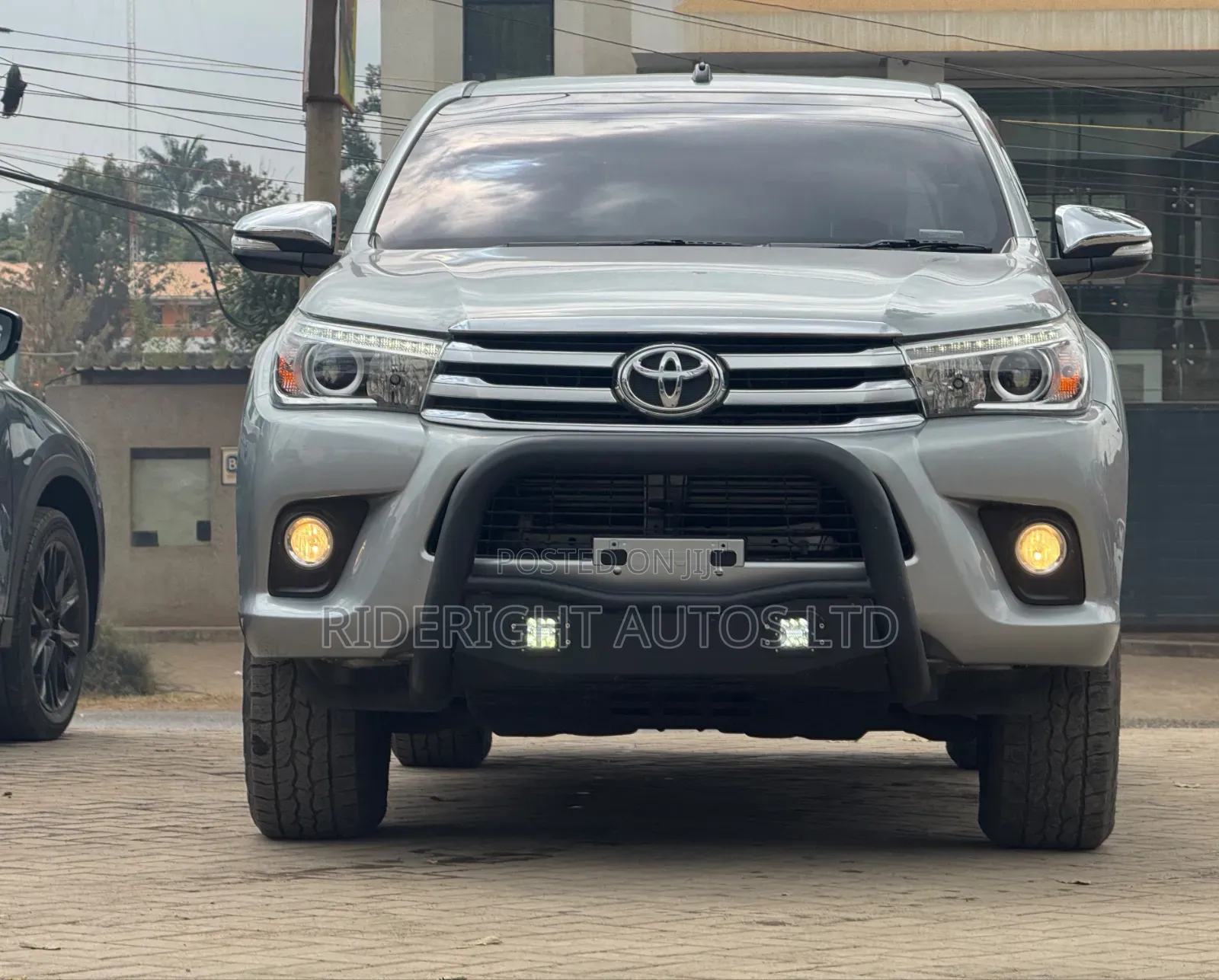 Toyota Hilux 2018 Silver