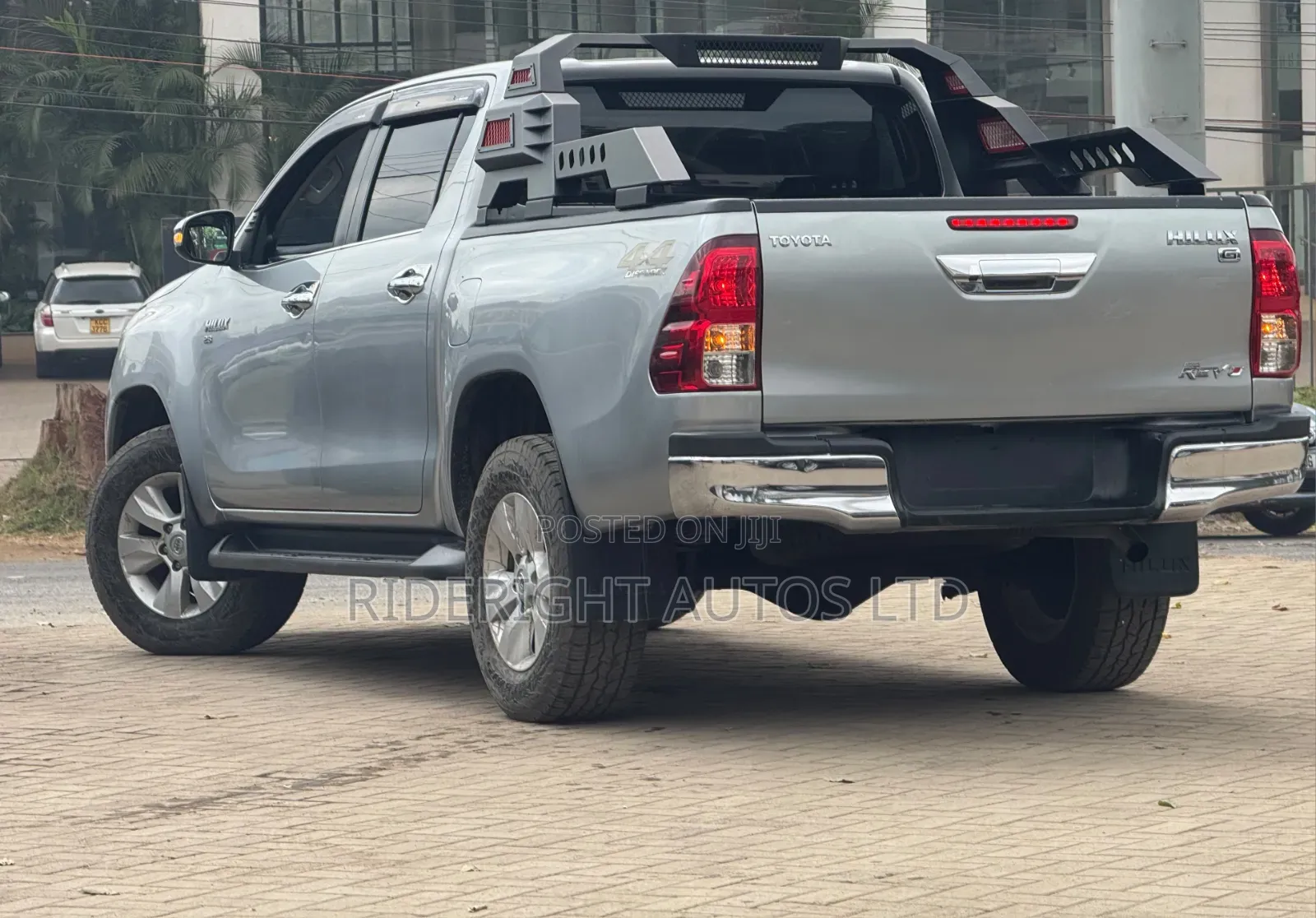 Toyota Hilux 2018 Silver