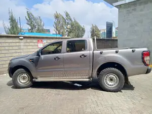 Ford Ranger 2015 Green