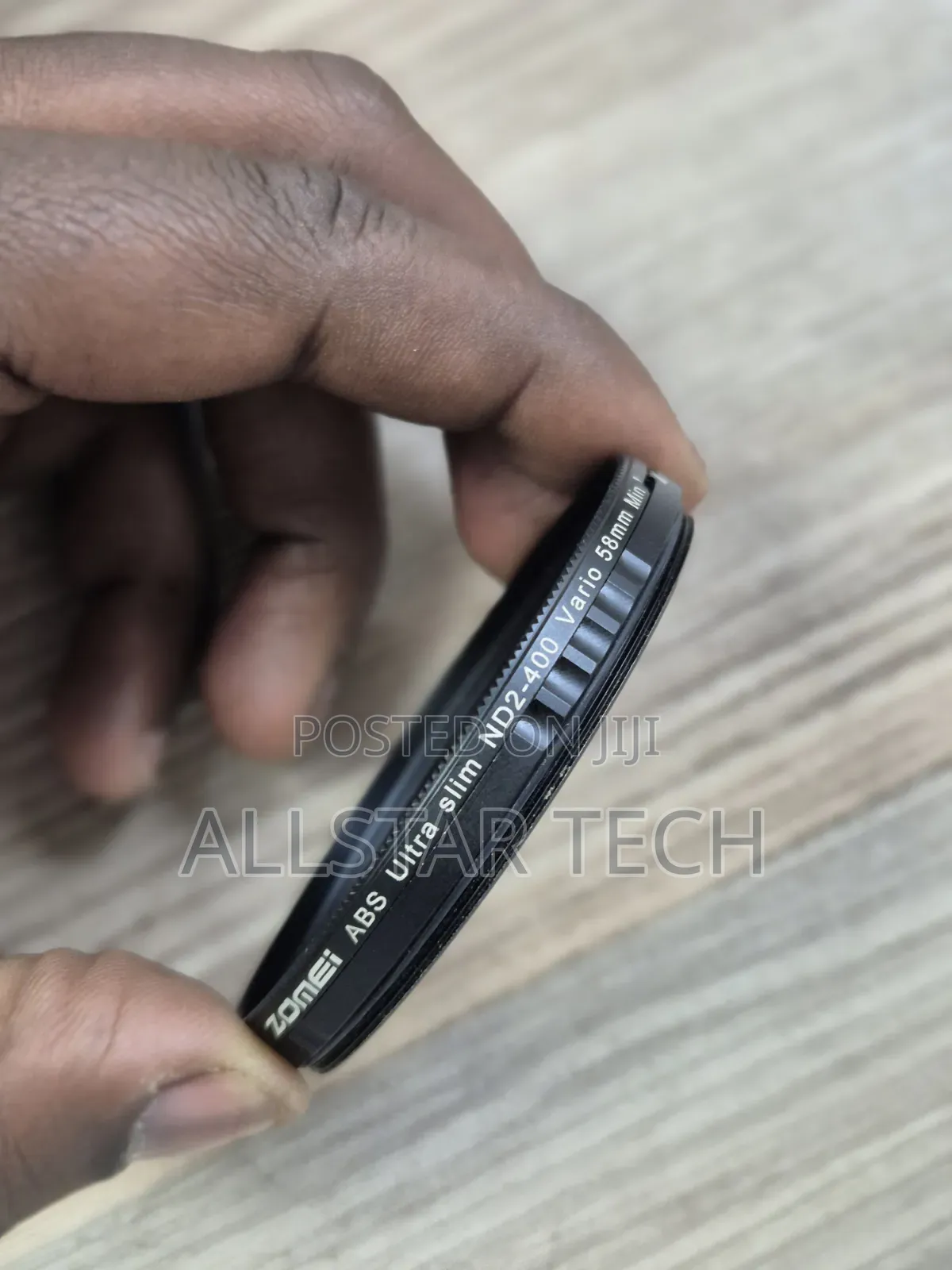 The ZOMEI ABS Ultra Slim ND2-400 (58mm) Clean.