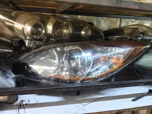 Mazda Axela 2008 Non-Xenon Headlights