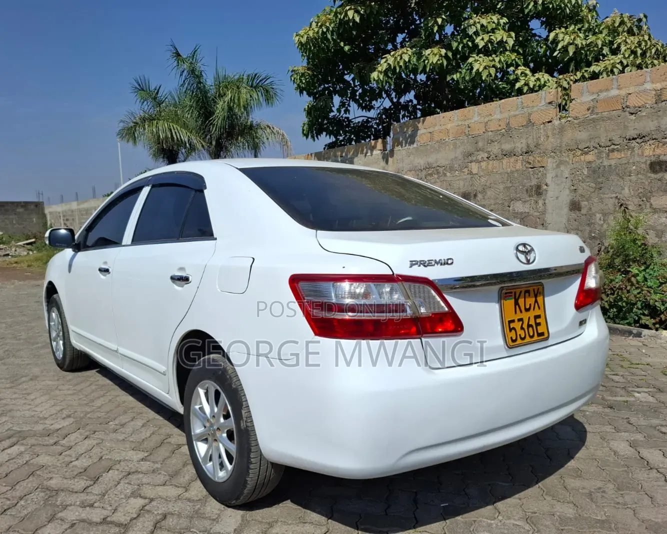Toyota Premio 2012 White