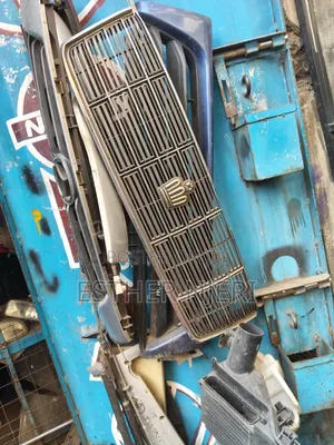 Toyota Crown Grill