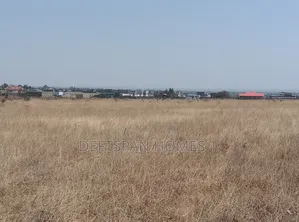 100 by 100 Plot Selling at Kantafu Triple M