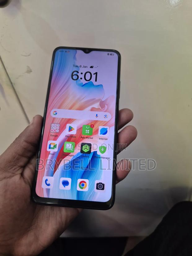 Oppo A18 128 GB Black