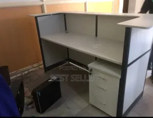 Imported 1.8m Receptionist Desk