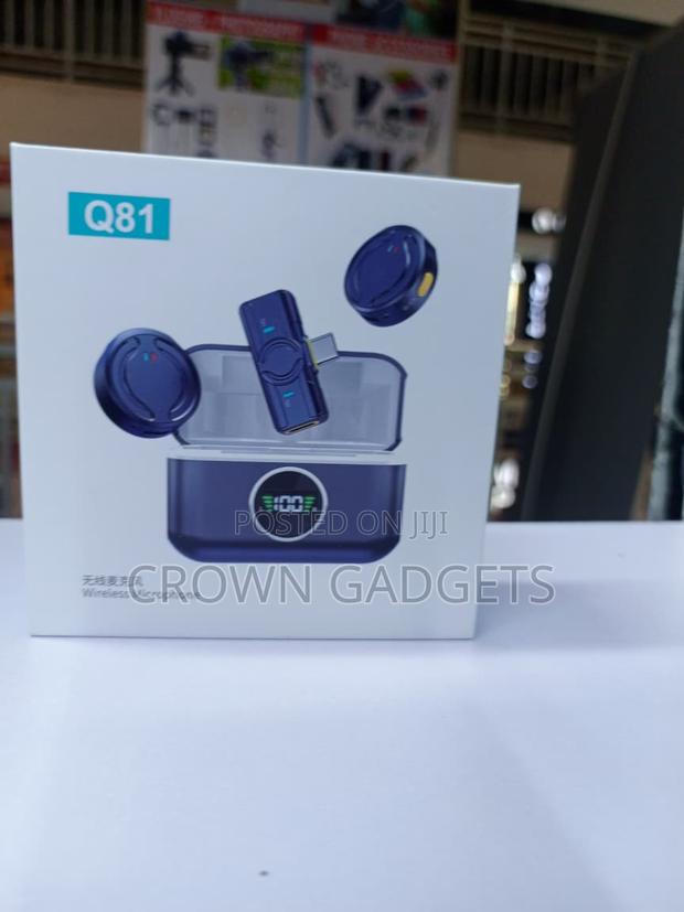 Q81 Clip-on Wireless Microphone Noise Cancelling for Vlog