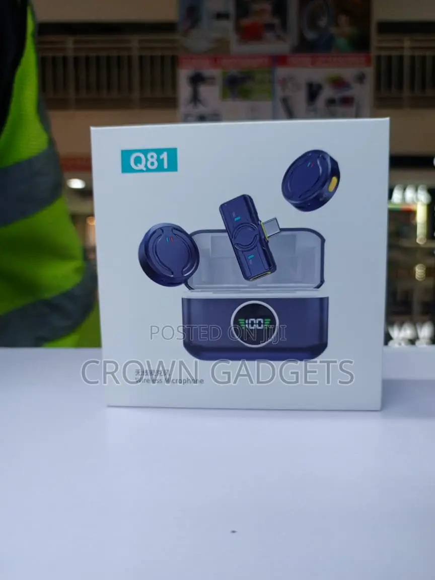 Q81 Dual Lavalier Microphone for Live Streaming Recording