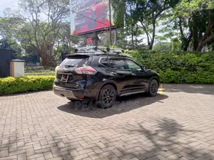 Nissan X-Trail 2015 Black