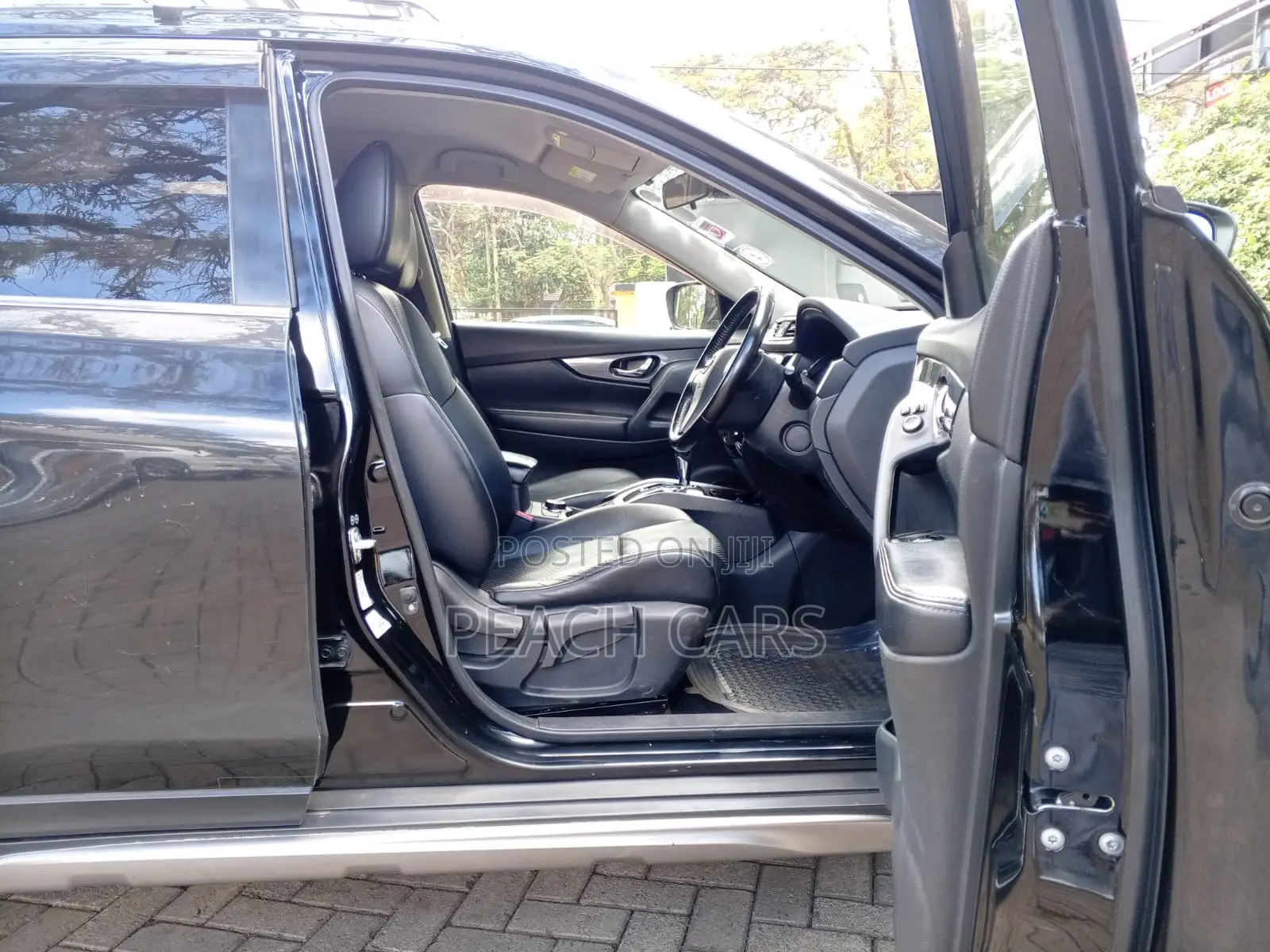 Nissan X-Trail 2015 Black