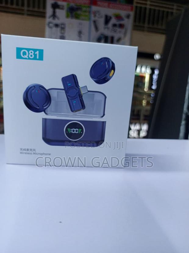 Q81 Dual Wireless Microphone With USB-C Lightning Receiver - thumbnail 2