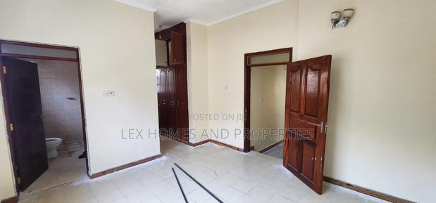 4bdrm Bungalow in Rimpa for rent - thumbnail 9