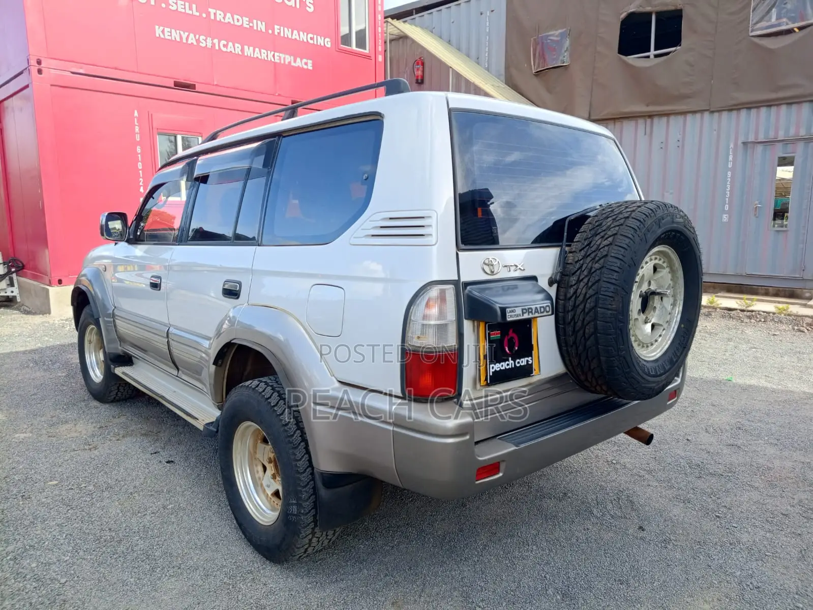 Toyota Land Cruiser Prado 2010 White
