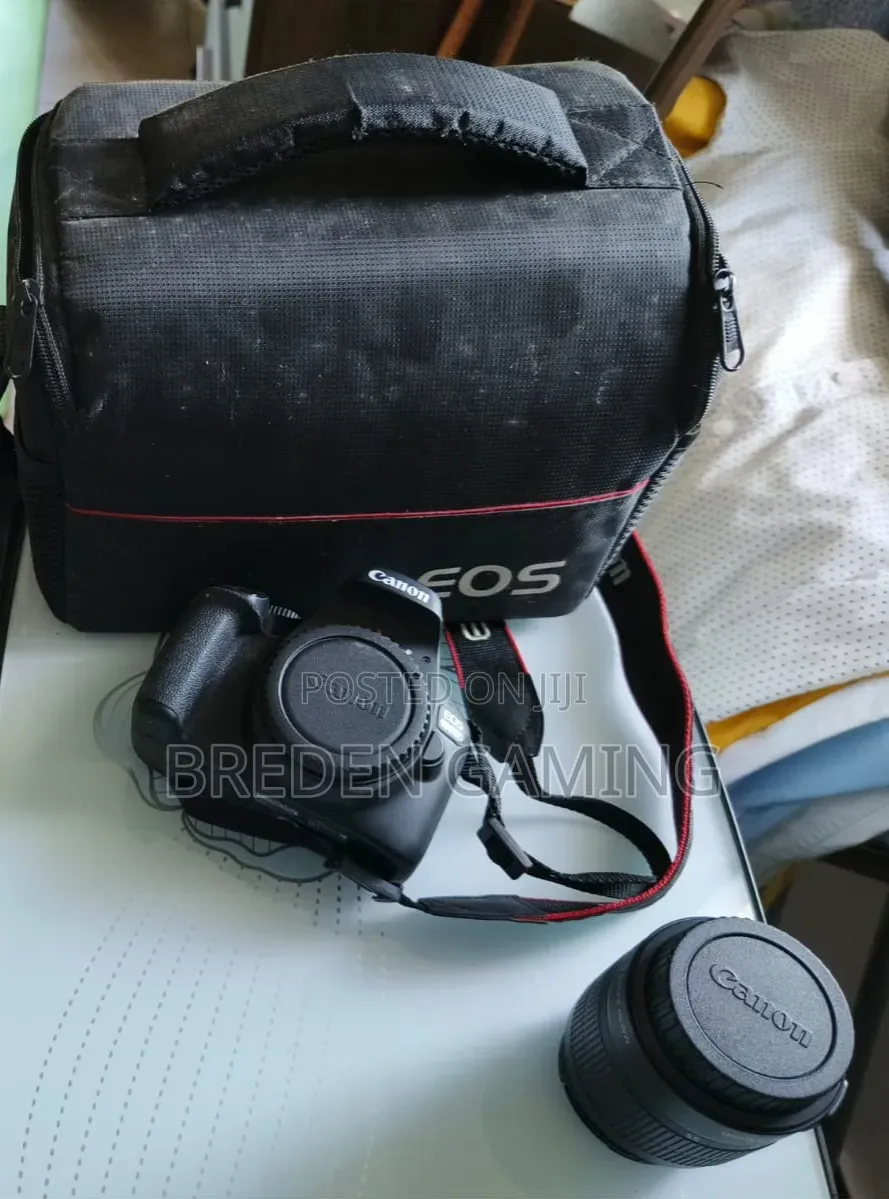 Used Canon EOS 4000D With 18-55mm Lens
