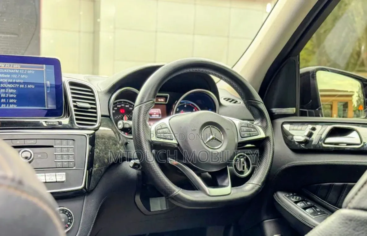 Mercedes-Benz GLE-Class 2016 Black