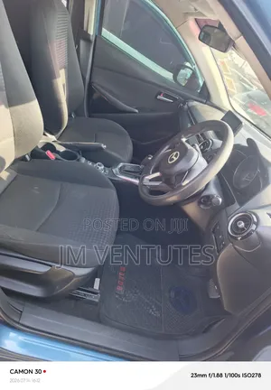 Mazda Demio 2017 Blue