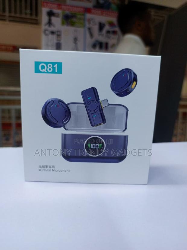 Q81 Wireless Clip Microphone With ANC Digital Display - main view