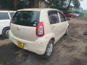 Toyota Passo 2014 Beige