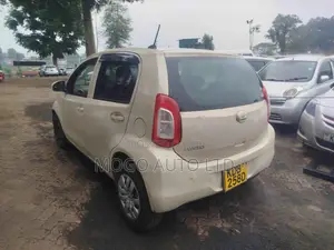 Toyota Passo 2014 Beige