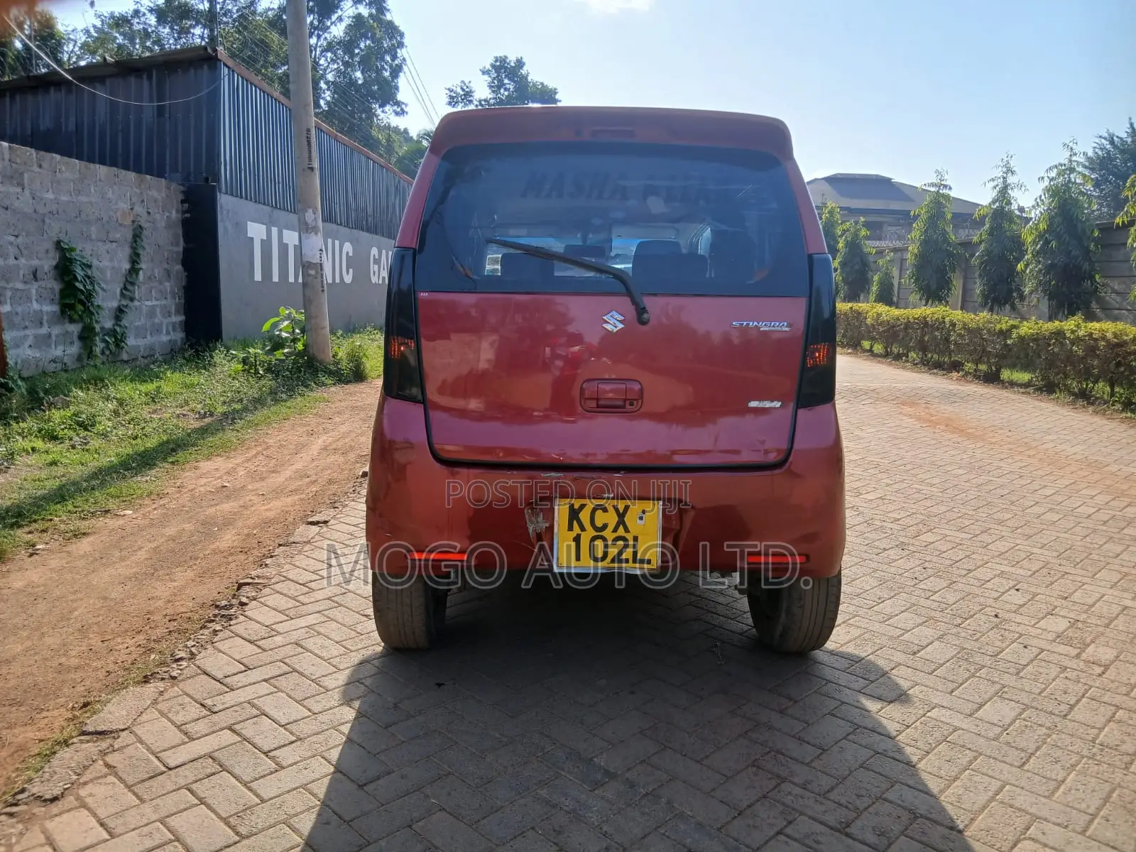Suzuki Wagon R 2012 Red