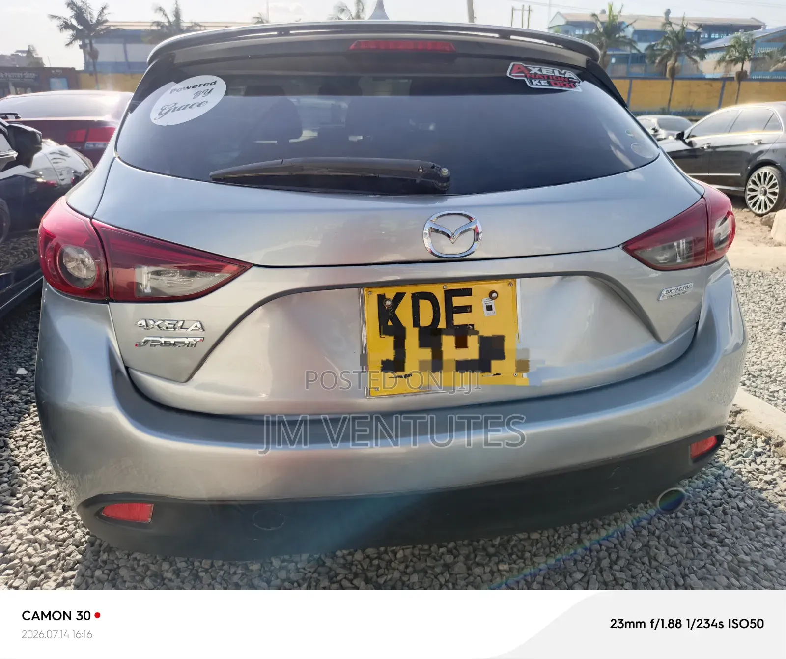 Mazda Axela SV Premium 2014 Gray