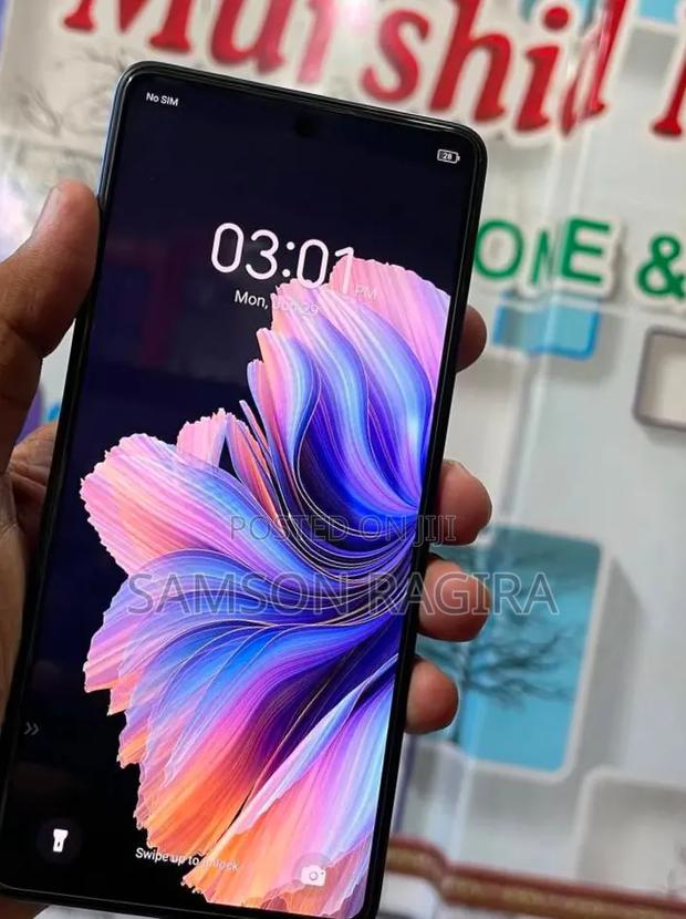 Tecno Camon 20 Pro 256 GB Blue - thumbnail 3