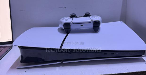 One Month Old Sony Playstation 5 Slim Digital Edition - thumbnail 3