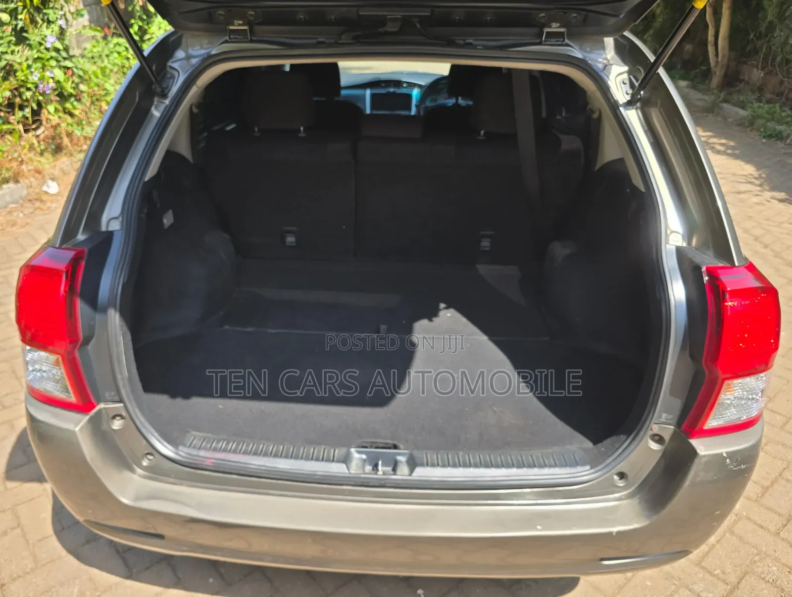 Toyota Corolla Fielder 2012 Gray