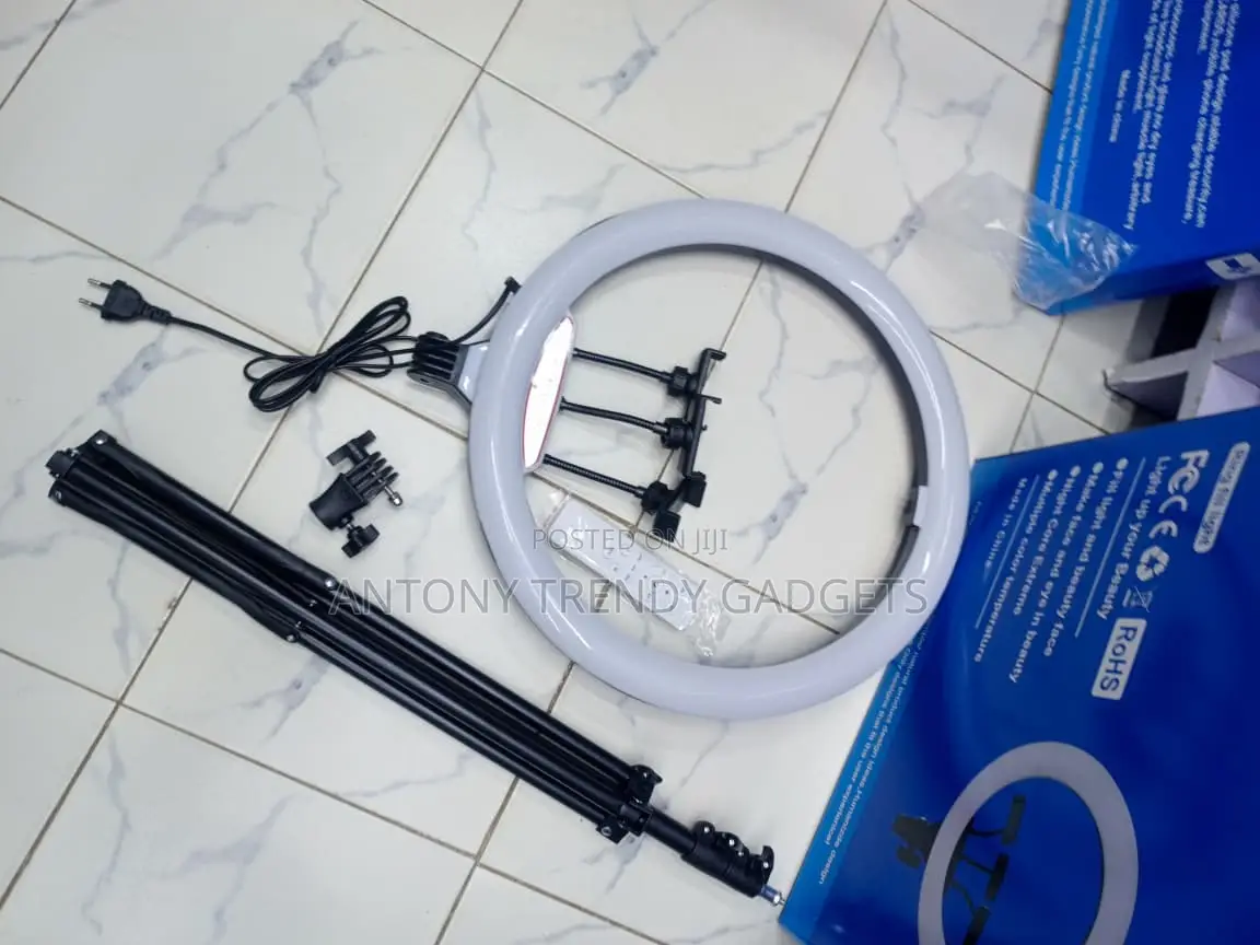 18 Inch LJJ-45 LED Ring Light Dimmable With Tripod Stand