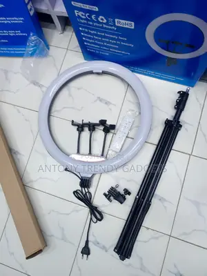 LJJ-45 18 Inch Fill Light With Tripod Phone Holders