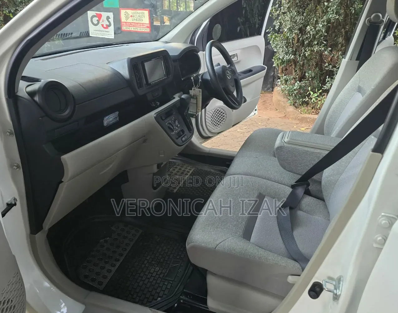 Toyota Passo 2017 White