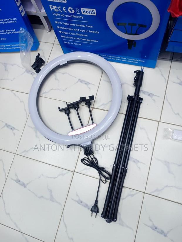 LJJ-45 18 Inch Ring Light Kit With Tripod Phone Mounts - thumbnail 2