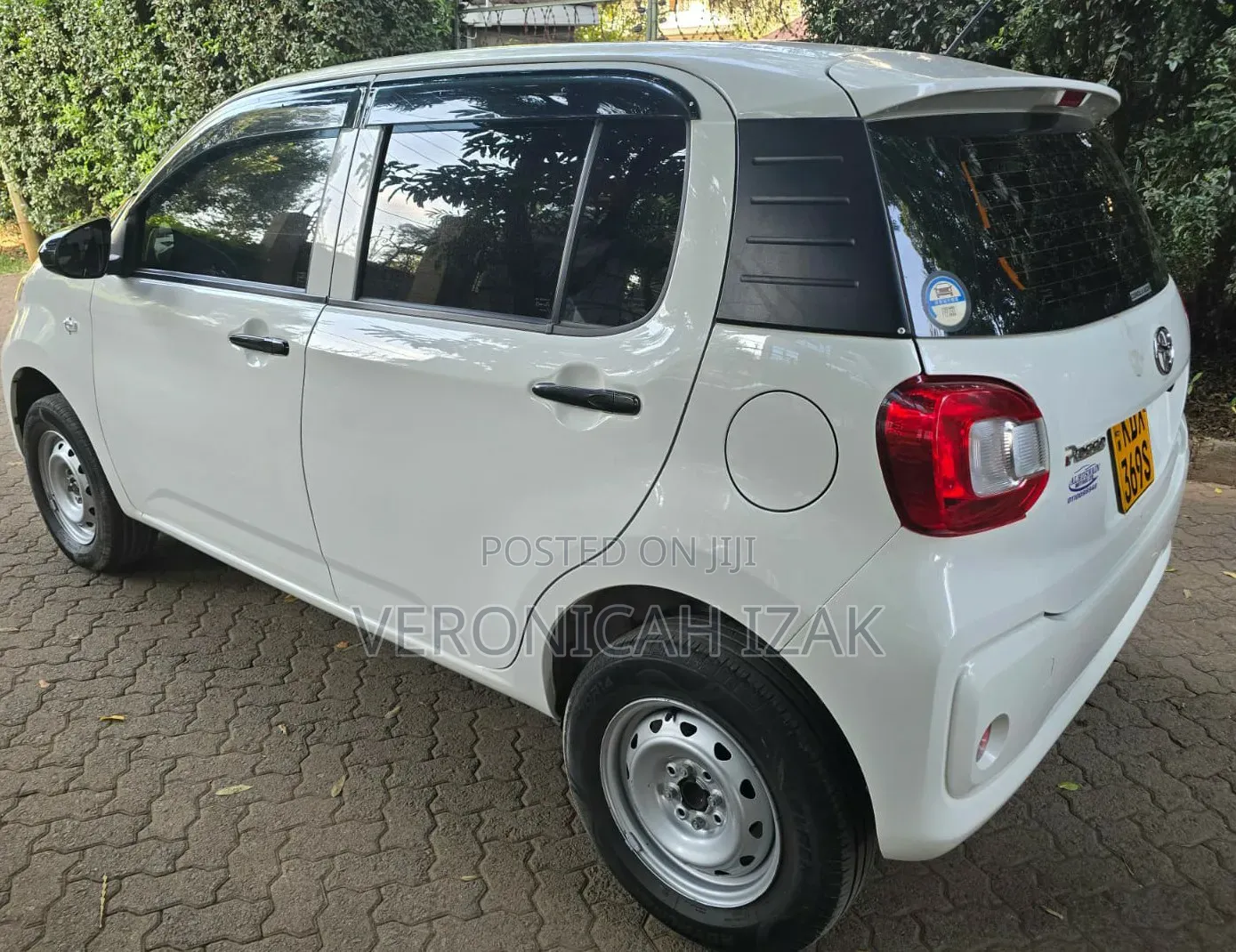 Toyota Passo 2017 White