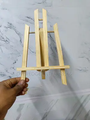 Quality Small Easel Stand for Artists on Sale
