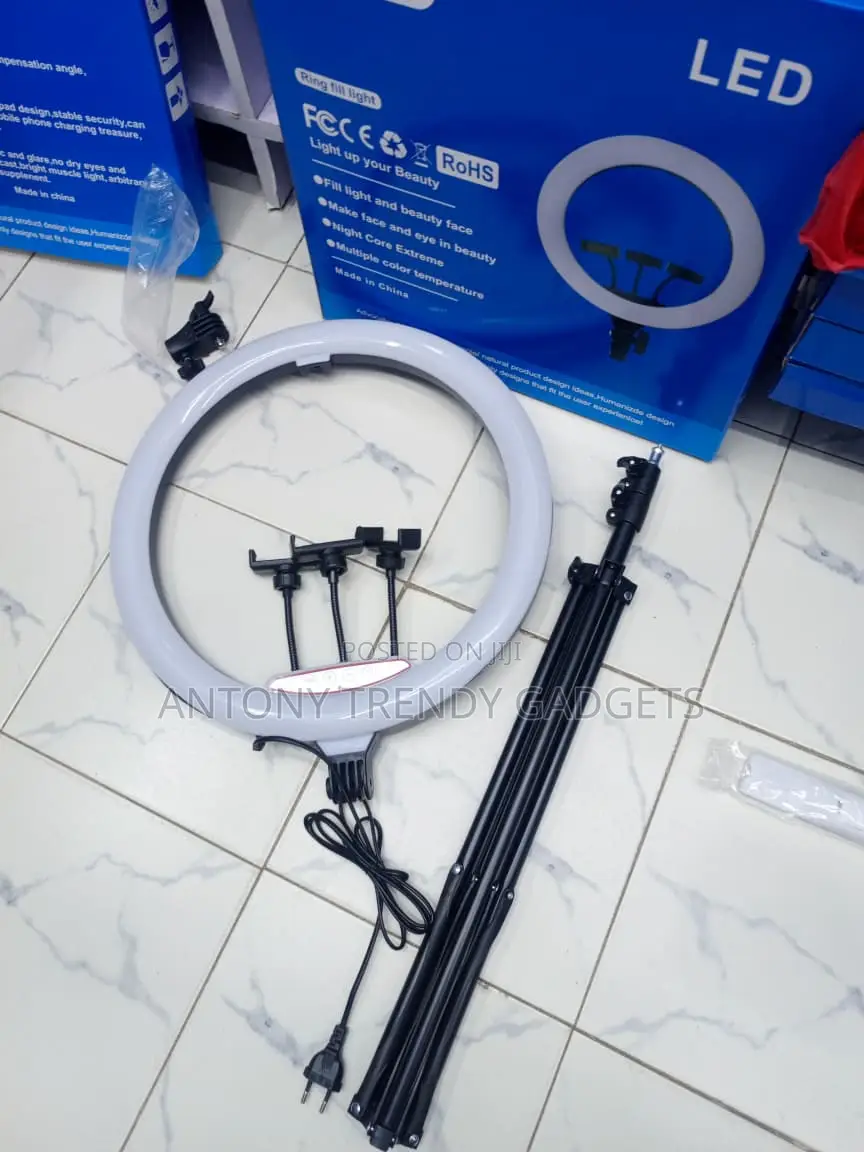 LJJ-45 Dimmable 18 Inch Ring Light for Makeup Streaming