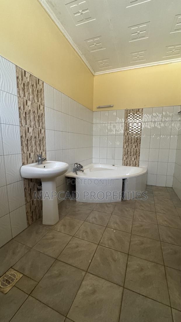 5bdrm Maisonette in Epz, Kitengela for rent - thumbnail 10