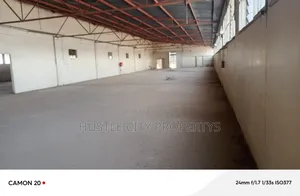 Roof Top Godown 4th Floor, With Lifting