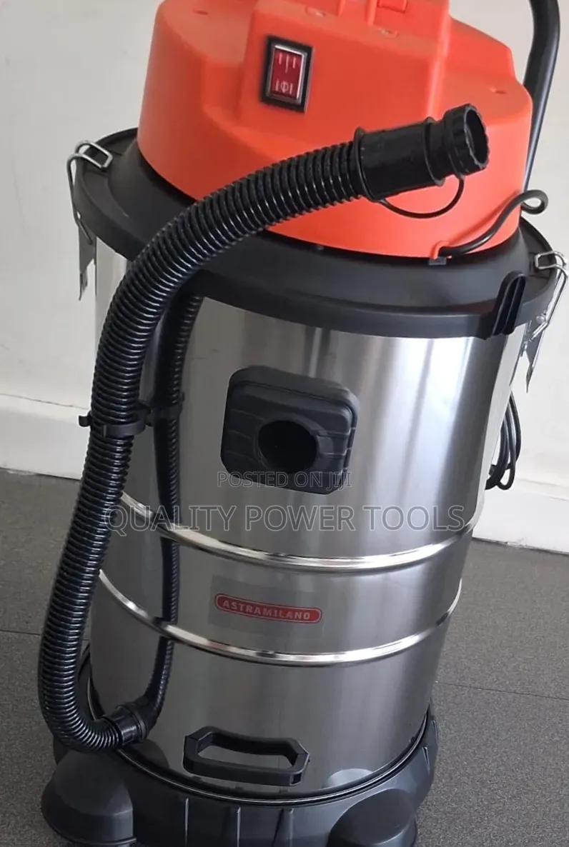 Astramilano Wet and Dry Vacuum Cleaner