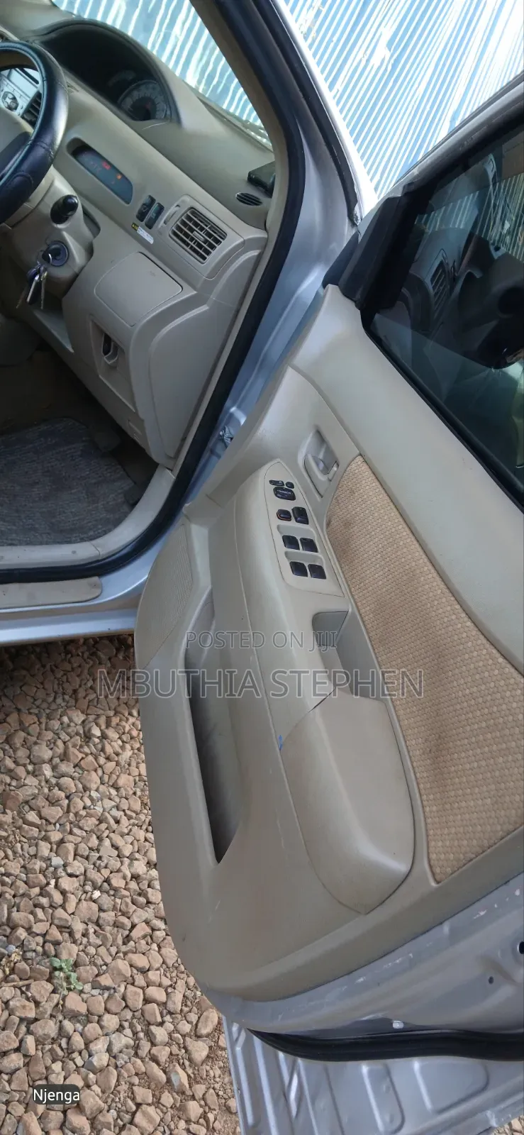 Toyota Raum 2009 Silver