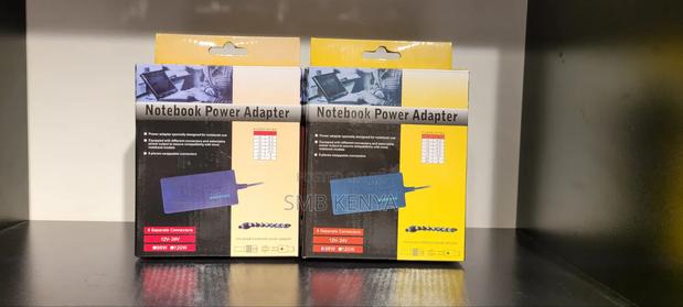 Universal Notebook Power Adapter With 8 Separate Connectors - main view