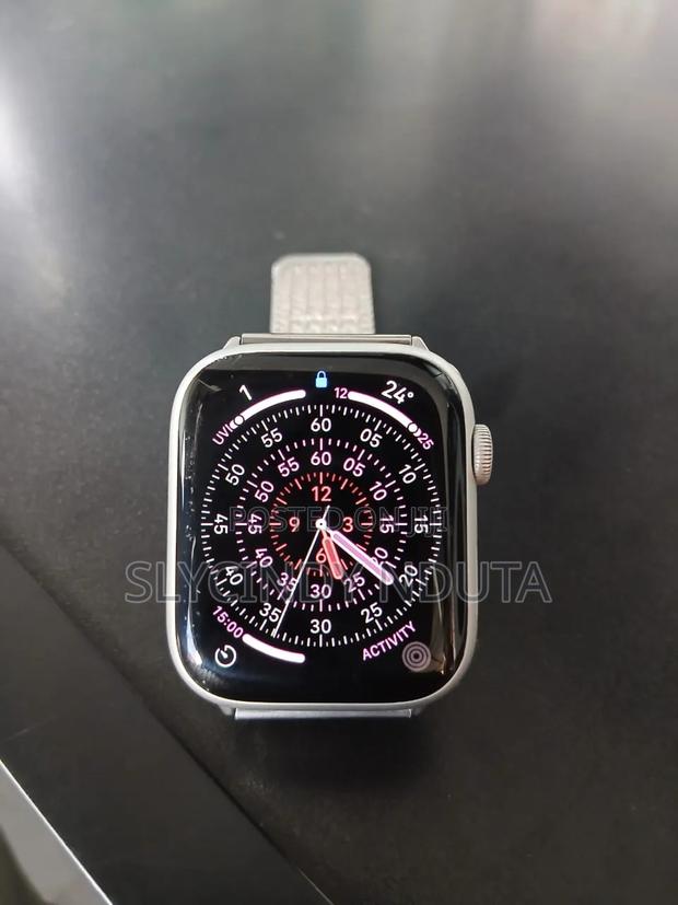 Apple Watch Series 8 45mm - thumbnail 2