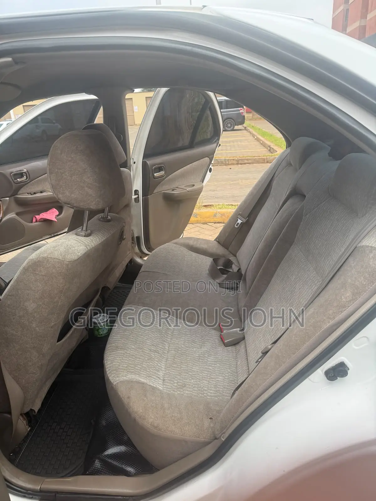 Nissan FB15 2000 White